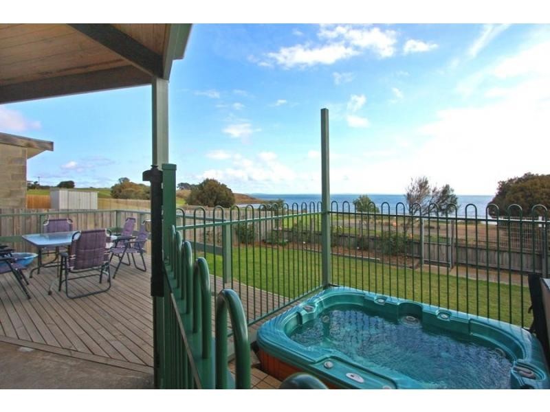 5 Ketch Close, Coronet Bay VIC 3984