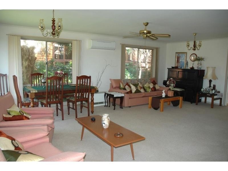 4 Bayliss Court, Cowes VIC 3922