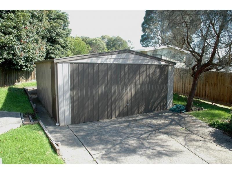 4 Bayliss Court, Cowes VIC 3922