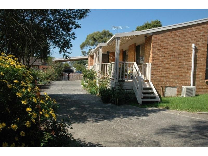 4 Bayliss Court, Cowes VIC 3922
