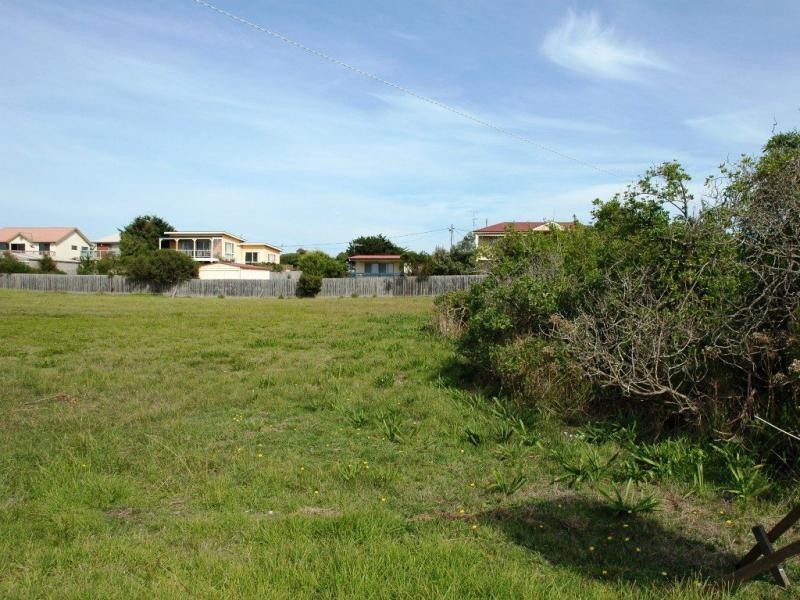 89-91 Phillip Island Road, Surf Beach VIC 3922