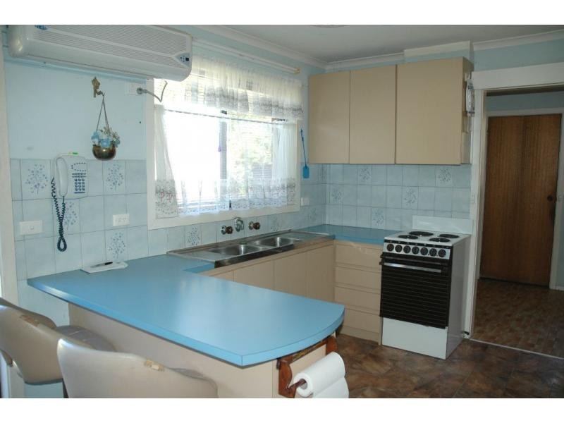 7 Park Road, San Remo VIC 3925