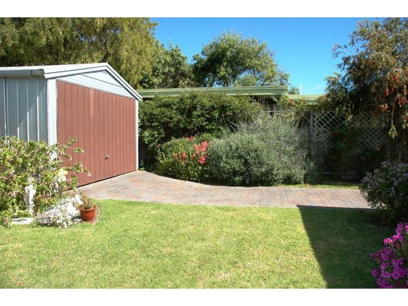 7 Park Road, San Remo VIC 3925