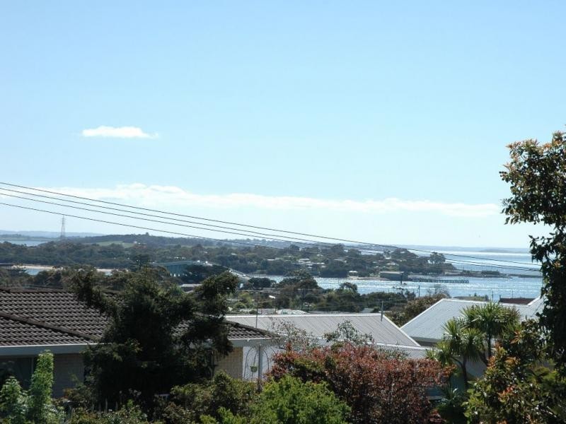 12 The Broadway, San Remo VIC 3925