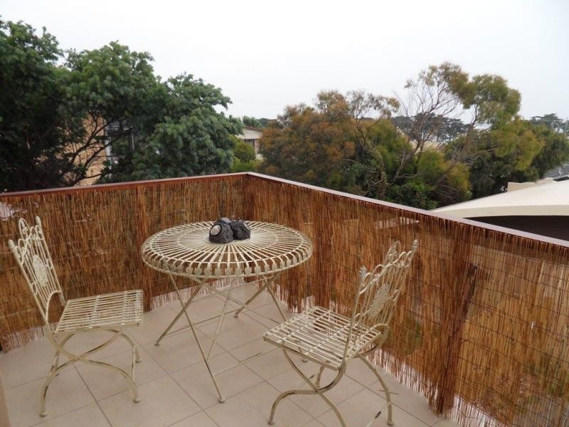 Unit 2, 5 Wonthaggi Crescent, San Remo VIC 3925