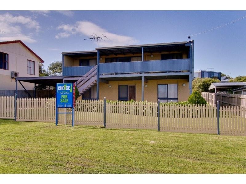 8 Panorama Drive, San Remo VIC 3925