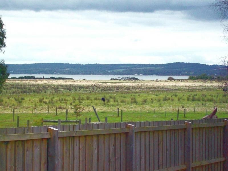 34 Bayview Avenue, Tenby Point VIC 3984