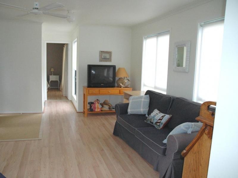 3 Miriam Court, San Remo VIC 3925