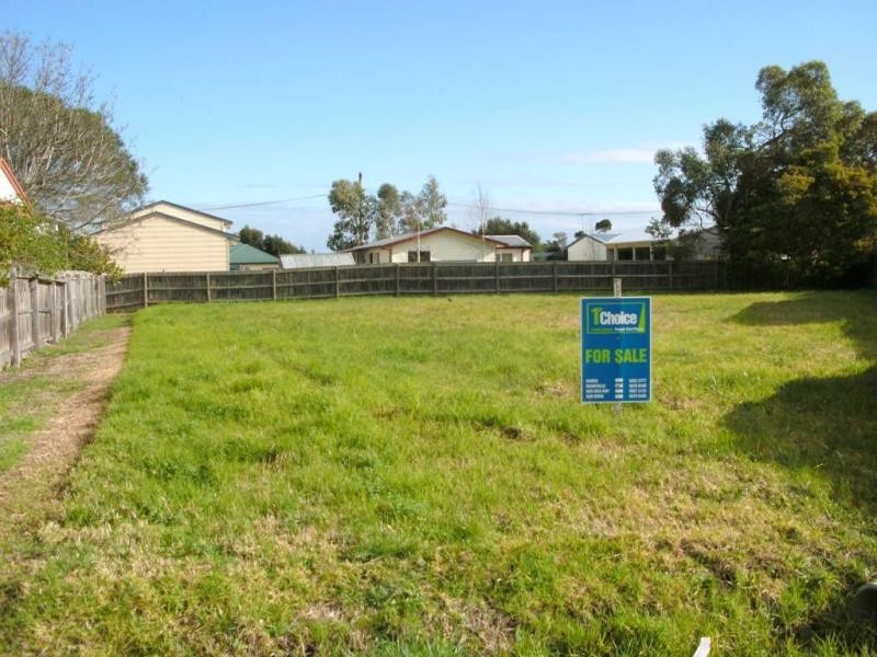 6 Loter Avenue, Pioneer Bay VIC 3984