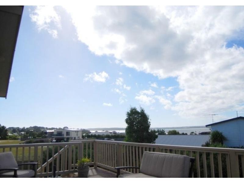 2 Settlers Court, Corinella VIC 3984