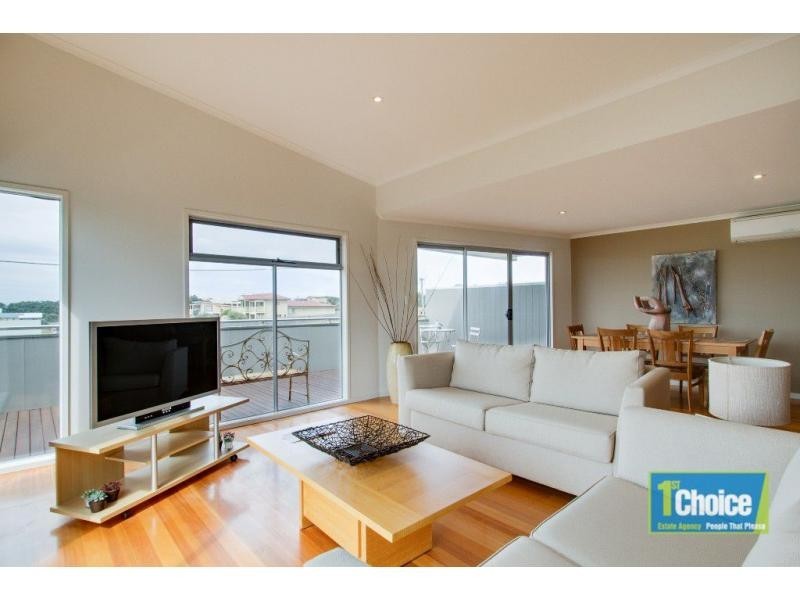 79 Phillip Island Road, Surf Beach VIC 3922