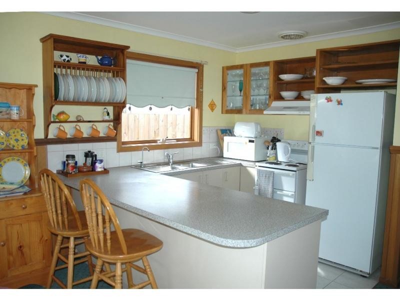 16 Broadwater Avenue, Cape Woolamai VIC 3925