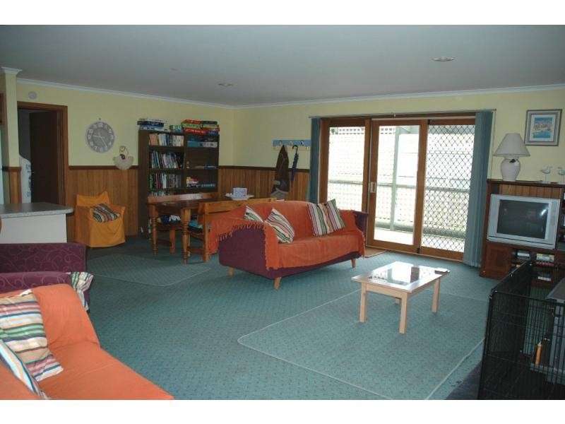 16 Broadwater Avenue, Cape Woolamai VIC 3925