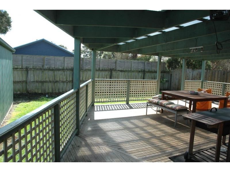 16 Broadwater Avenue, Cape Woolamai VIC 3925