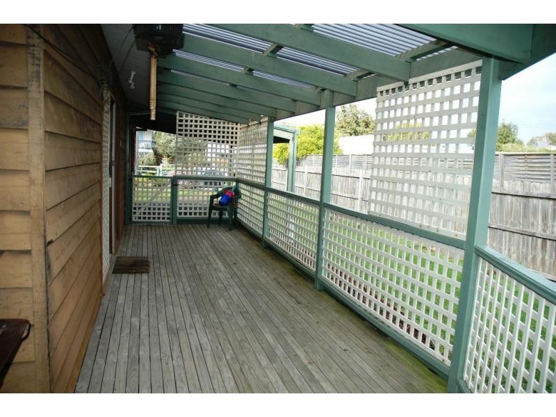 16 Broadwater Avenue, Cape Woolamai VIC 3925