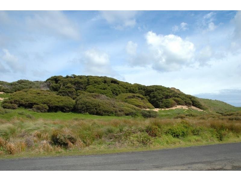 4 Seafoam Street, Surf Beach VIC 3922
