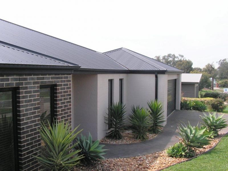 5 Casuarina Court, Cowes VIC 3922
