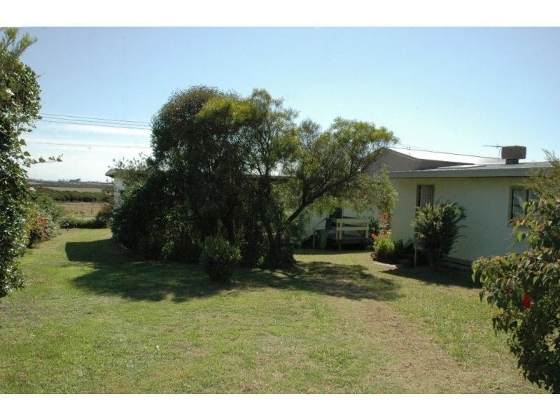 63 Phillip Island Road, Surf Beach VIC 3922