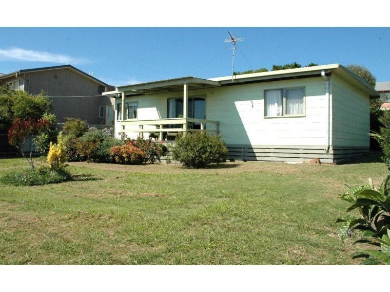 63 Phillip Island Road, Surf Beach VIC 3922