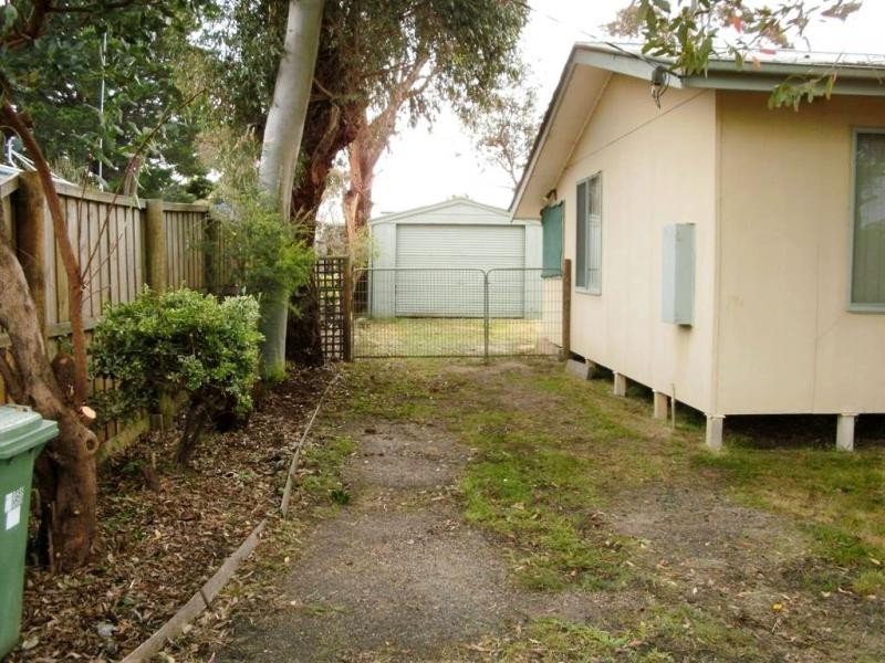 18 Oceanaires Avenue, Coronet Bay VIC 3984