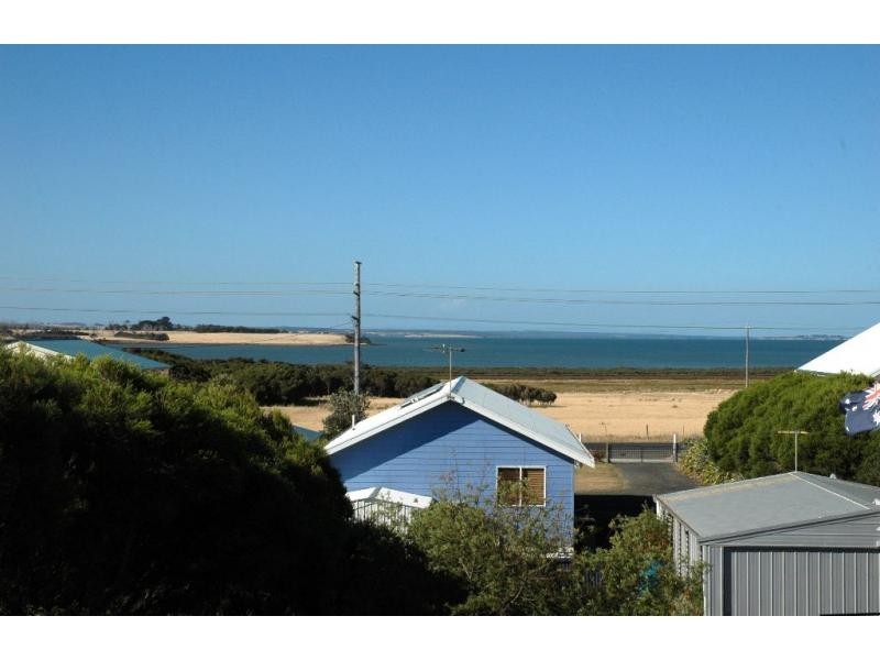 20 Manly Place, Surf Beach VIC 3922