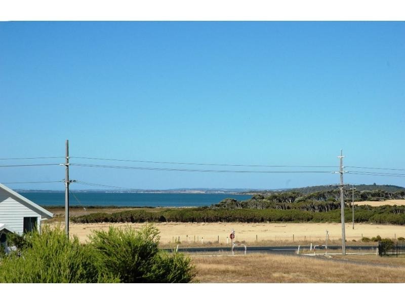 20 Manly Place, Surf Beach VIC 3922