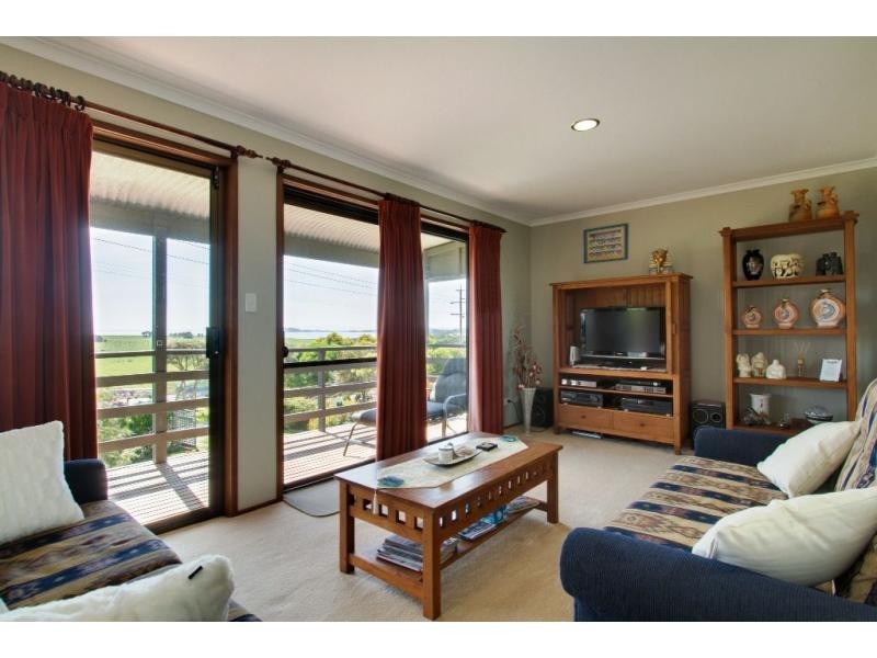 47 Phillip Island Road, Surf Beach VIC 3922