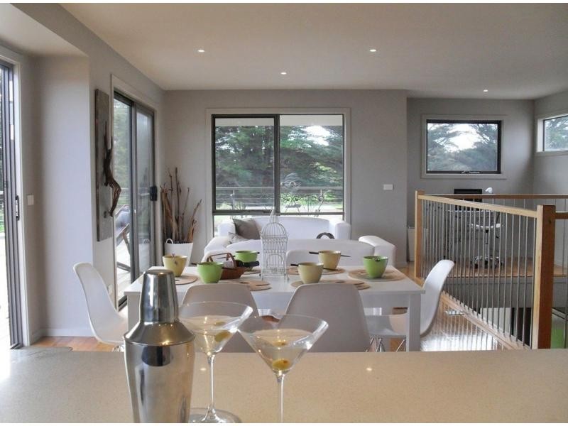 41 Settlement Road, Cowes VIC 3922