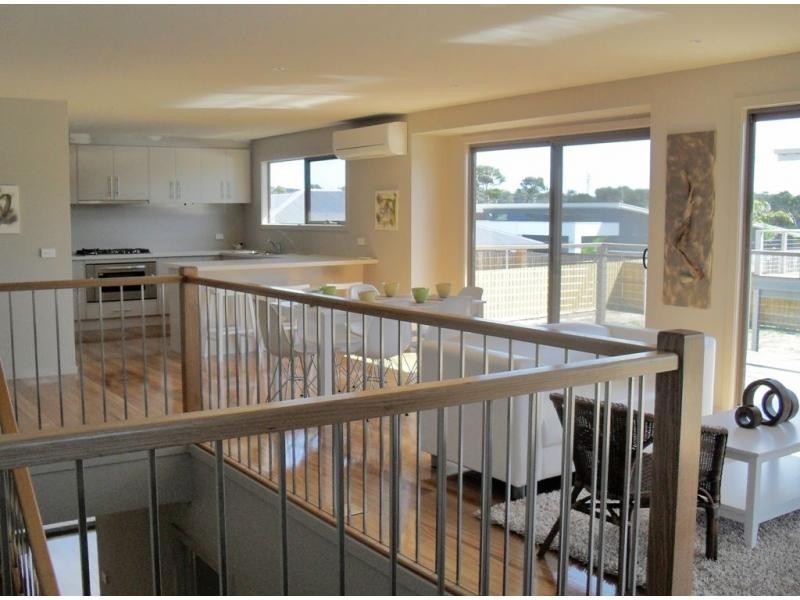 41 Settlement Road, Cowes VIC 3922