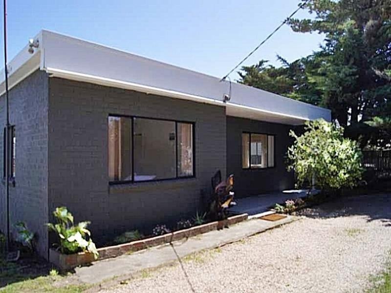 2 Bantering Bay Road, Coronet Bay VIC 3984