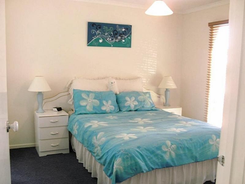 64 Champ Elysees Esplanade, Coronet Bay VIC 3984