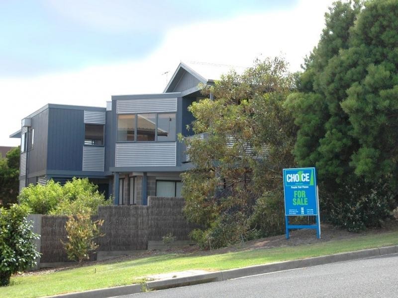 11 Shetland Heights Road, San Remo VIC 3925