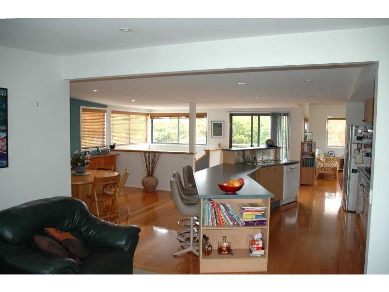 11 Shetland Heights Road, San Remo VIC 3925