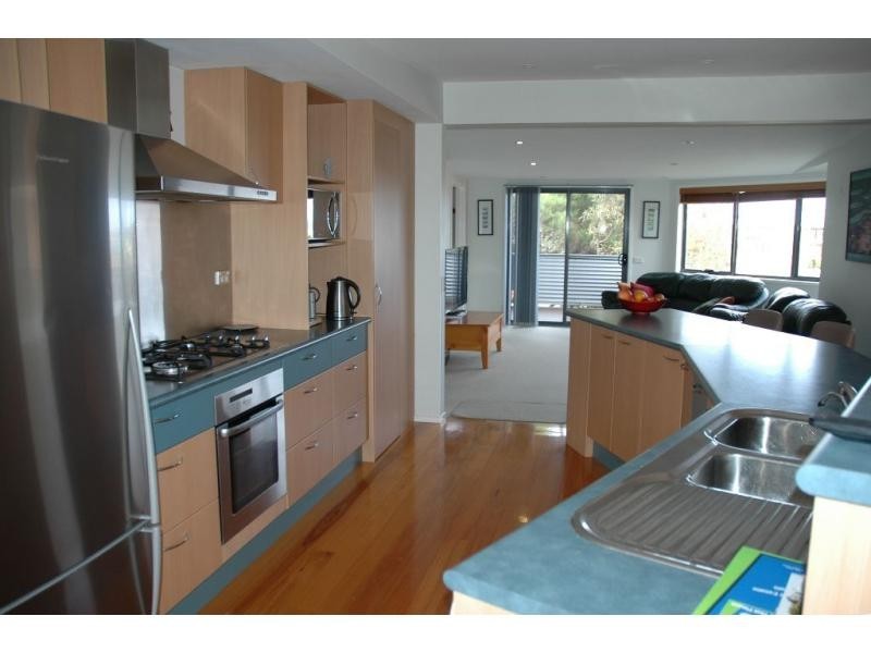 11 Shetland Heights Road, San Remo VIC 3925