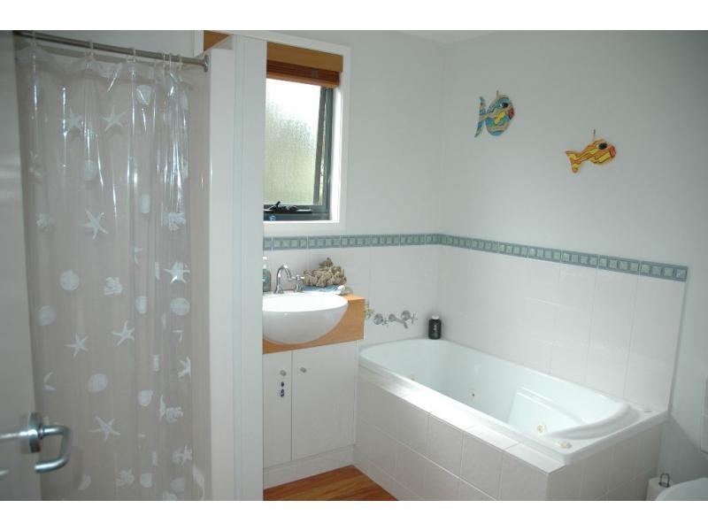 11 Shetland Heights Road, San Remo VIC 3925