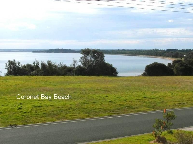 13 Bass Horizon Promenade, Coronet Bay VIC 3984