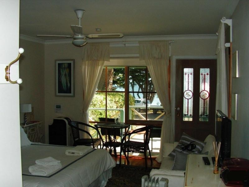 50 Forrest Avenue, Newhaven VIC 3925