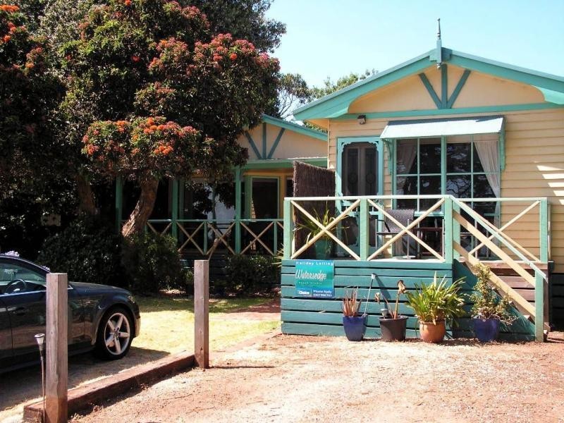 50 Forrest Avenue, Newhaven VIC 3925