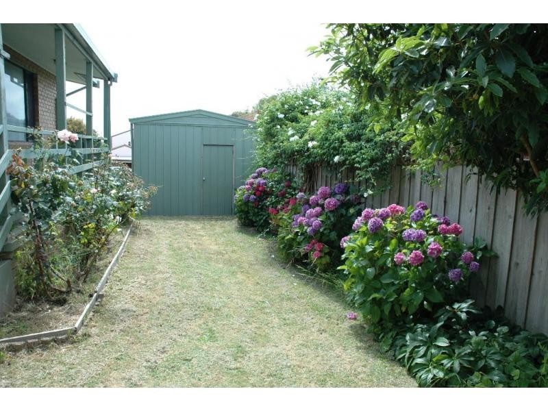 8 Keam Crescent, San Remo VIC 3925