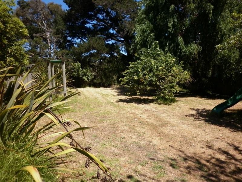 34 Phillip Island Road, Newhaven VIC 3925