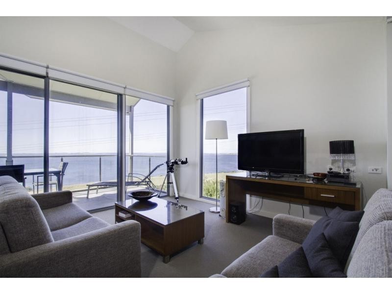 Unit 127/17 Potters Hill Road, San Remo VIC 3925