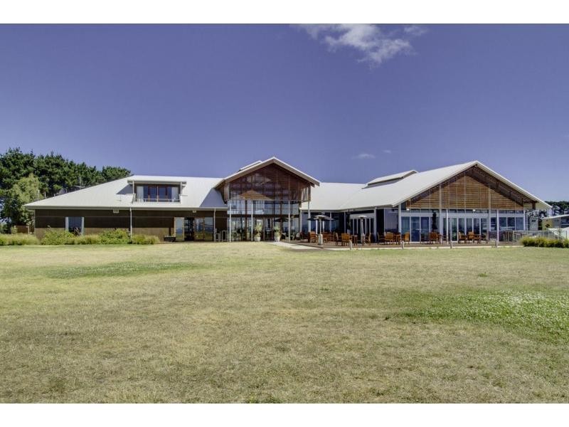 Unit 127/17 Potters Hill Road, San Remo VIC 3925