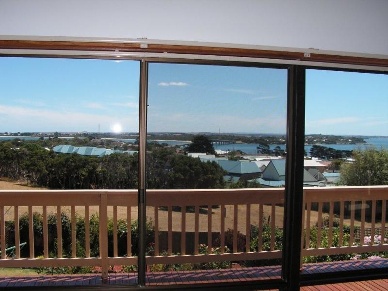 61 Panorama Drive, San Remo VIC 3925