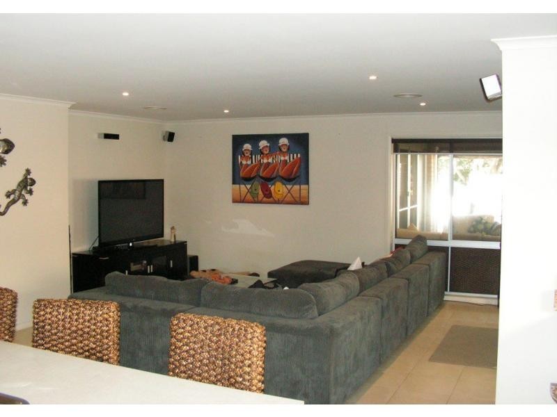 171 Phillip Island Road, Surf Beach VIC 3922