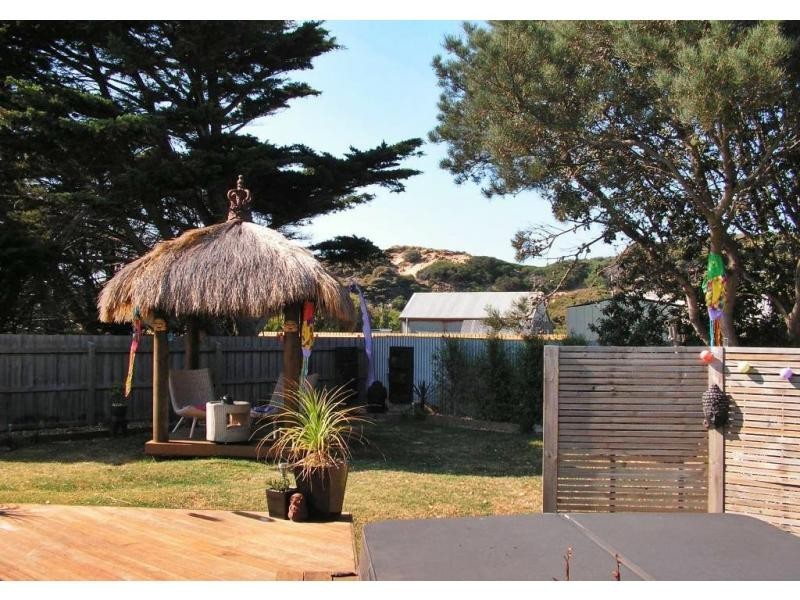 171 Phillip Island Road, Surf Beach VIC 3922