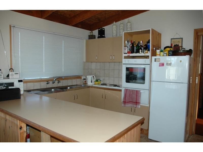 38 Elwood Avenue, Surf Beach VIC 3922