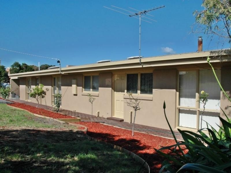 5 Wonthaggi Crescent, San Remo VIC 3925