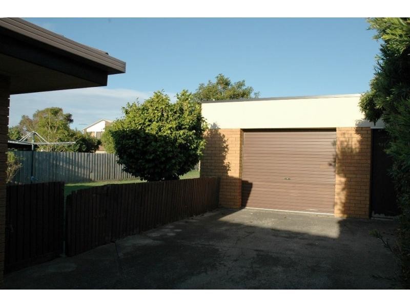 70 Back Beach Road, San Remo VIC 3925