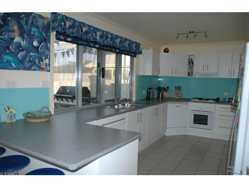 8 Corona Road, Cape Woolamai VIC 3925