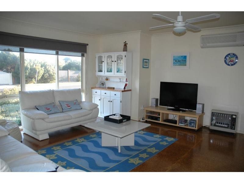 8 Corona Road, Cape Woolamai VIC 3925